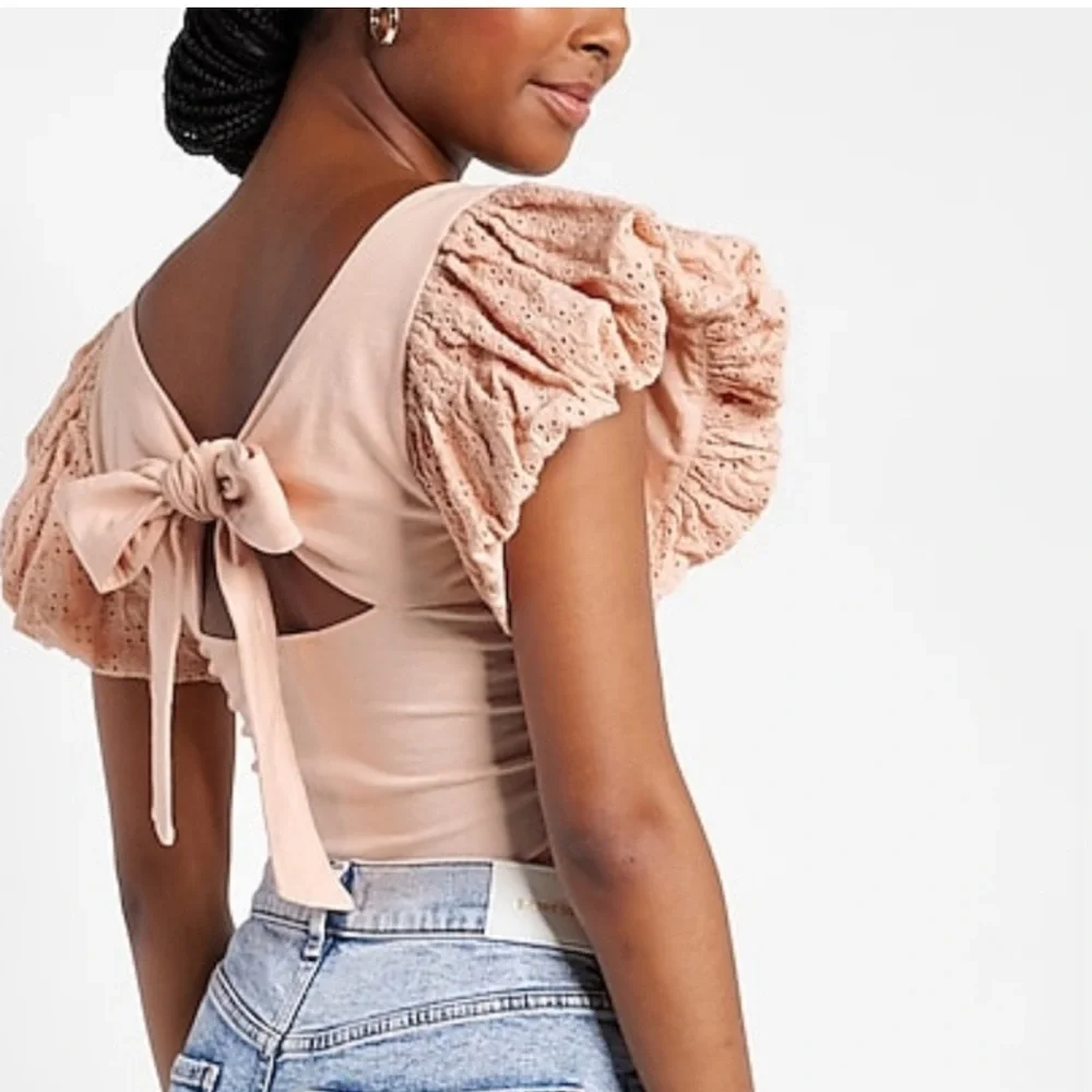 Express square neck eyelet puff sleeve tie back crop top peach light pink - Picture 1 of 12